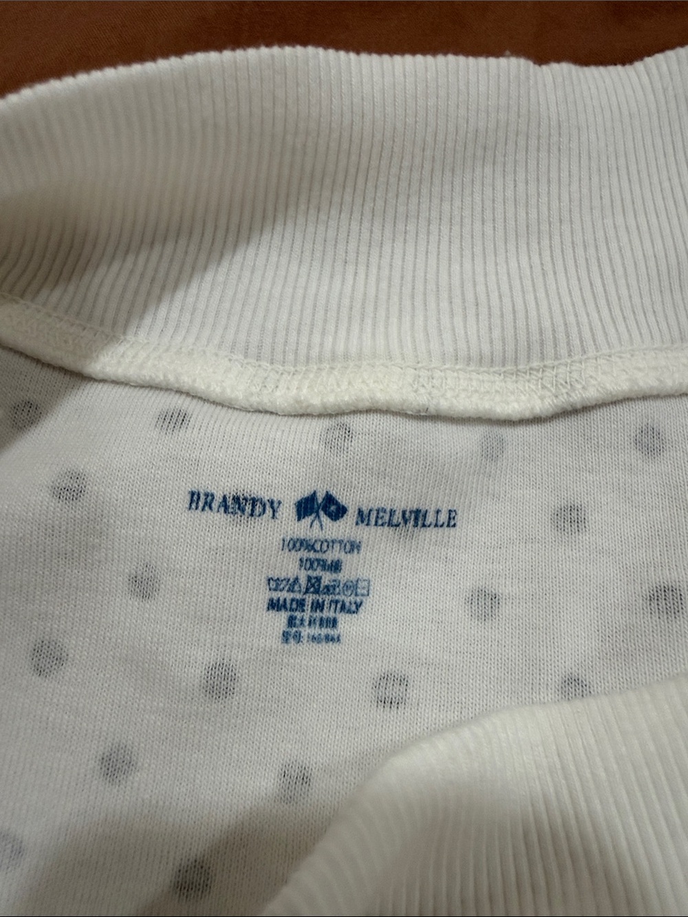 Brandy Melville White Top with Black Polka Dots - Picture 2 of 4